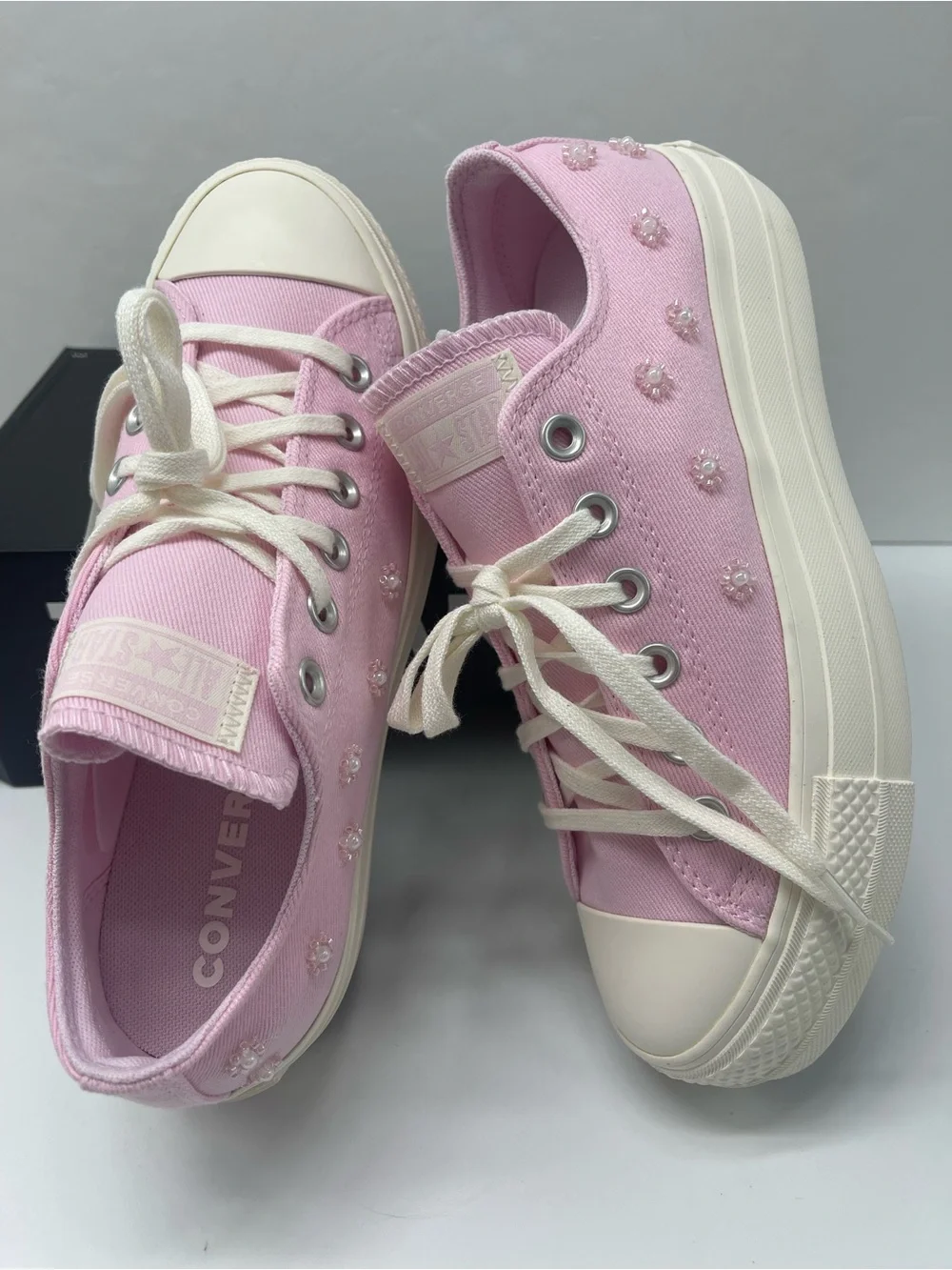 Converse CTAS LIFT OX NEW FOUND BLOOM/EGRET/EGRET Platform Sneakers A16108C